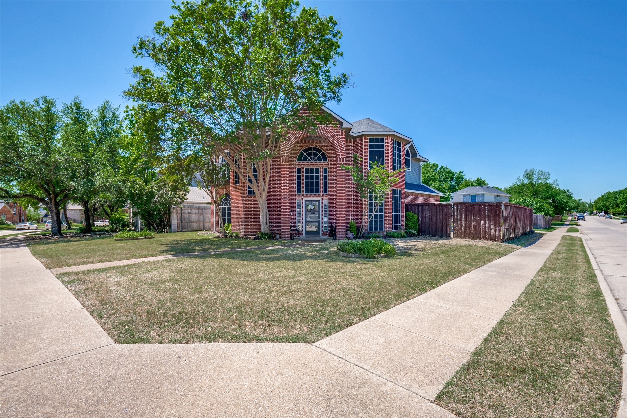 4621 Lakepointe Avenue Rowlett TX 75088