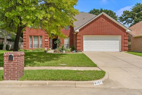 6707 Forest Park Drive Arlington TX 76001