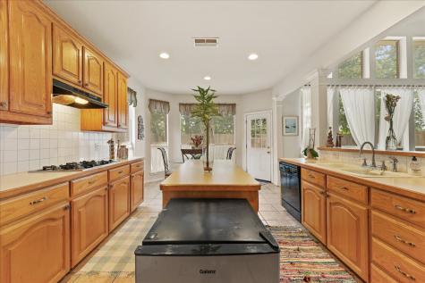 6707 Forest Park Drive Arlington TX 76001