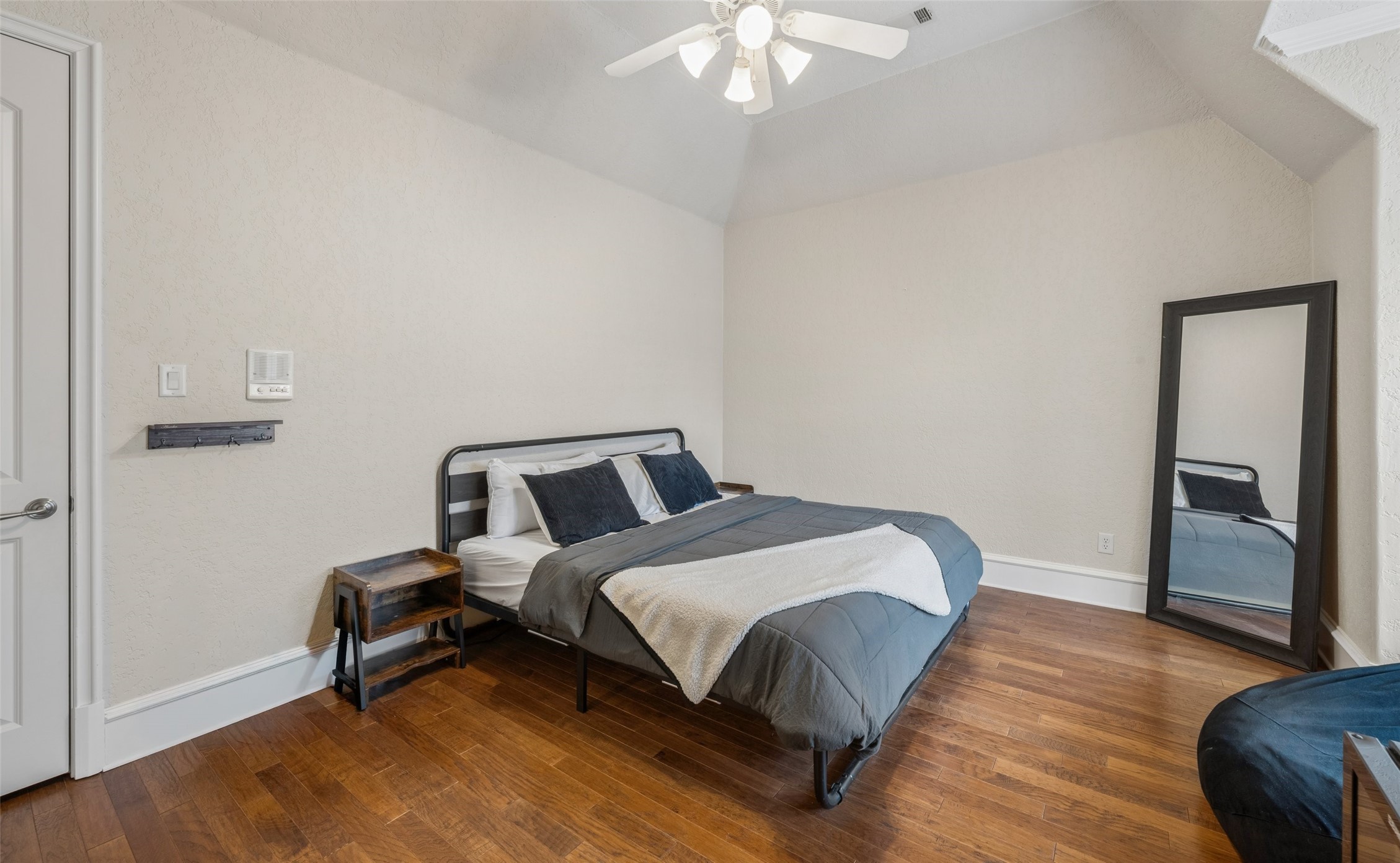 1204 Strathmore Drive Southlake TX 76092