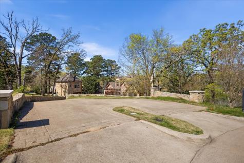 2861 J Cupit Court Tyler TX 75709