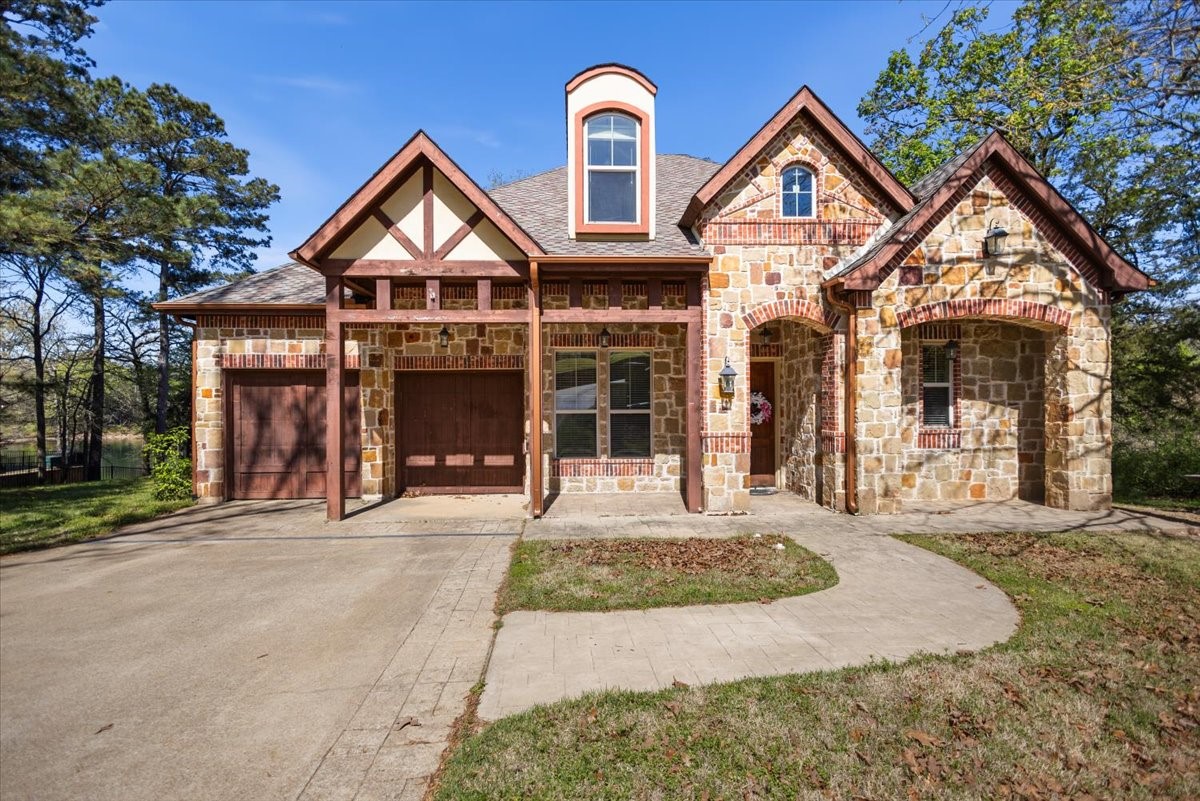 2861 J Cupit Court Tyler TX 75709