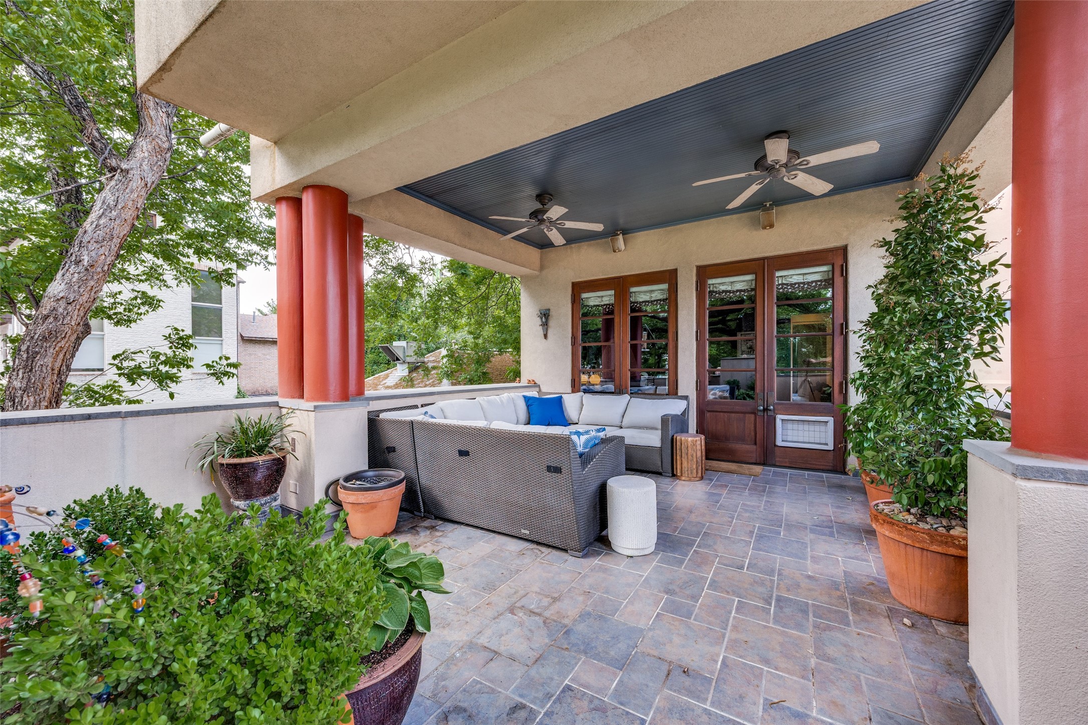 2203 Allen Street Dallas TX 75204