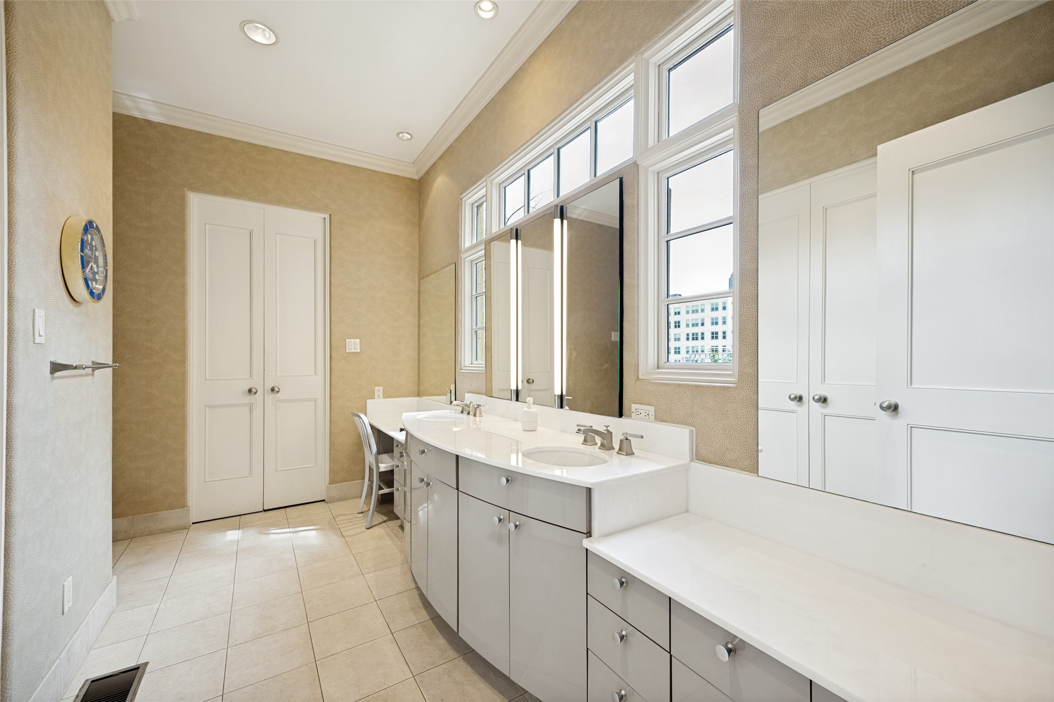 2203 Allen Street Dallas TX 75204