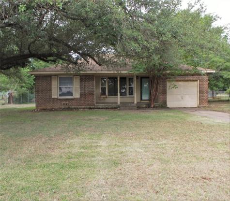 1760 N Graham Street Stephenville TX 76401