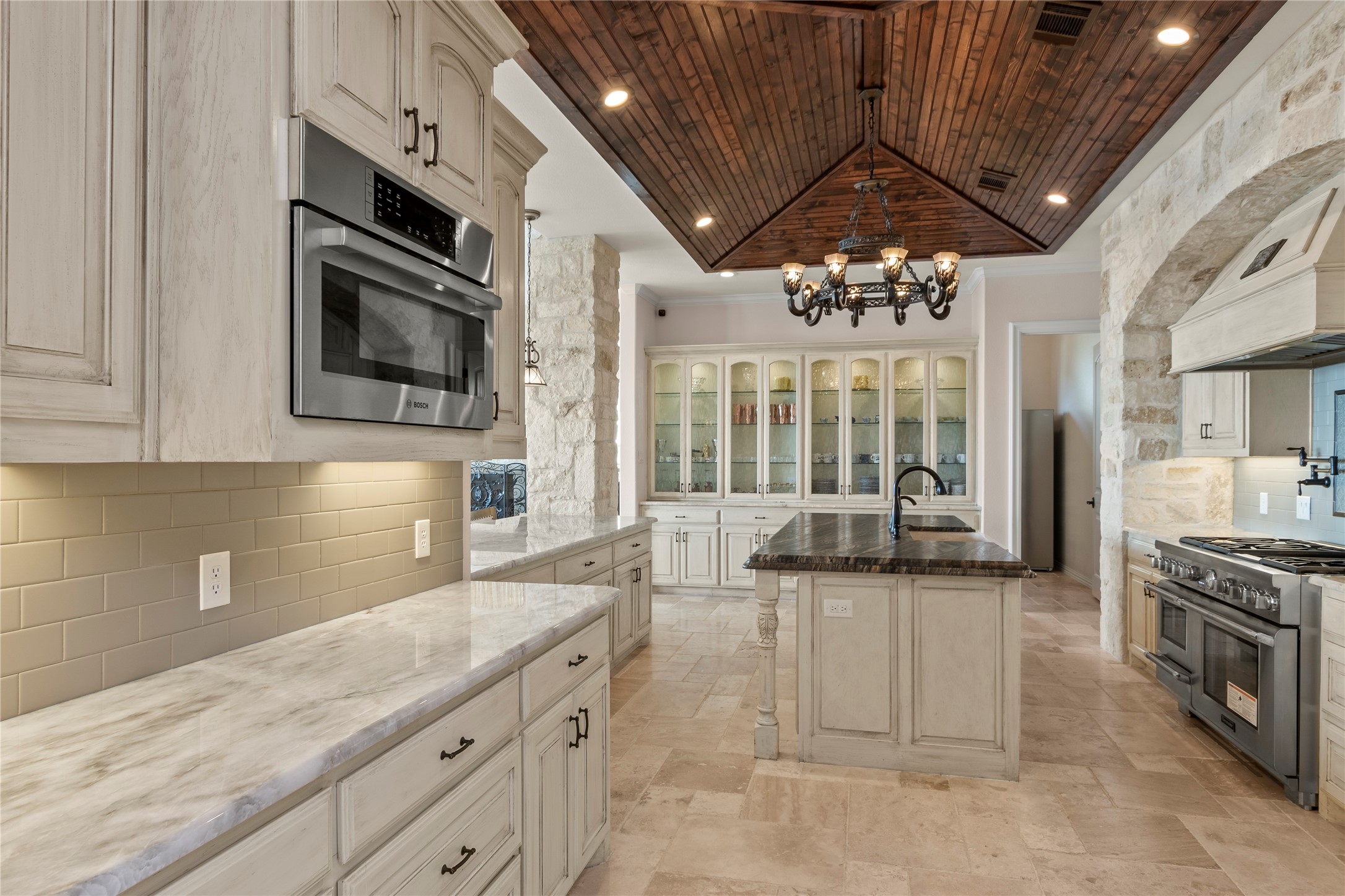 204 Pinnacle Club Place Mabank TX 75156