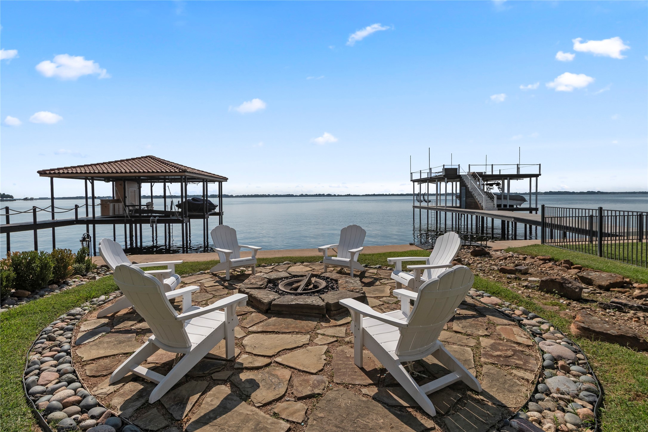 204 Pinnacle Club Place Mabank TX 75156