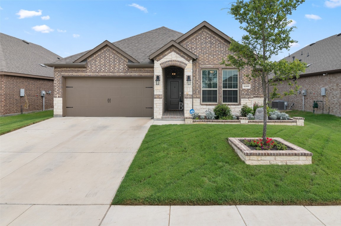 11309 Delta Drive Aubrey TX 76227