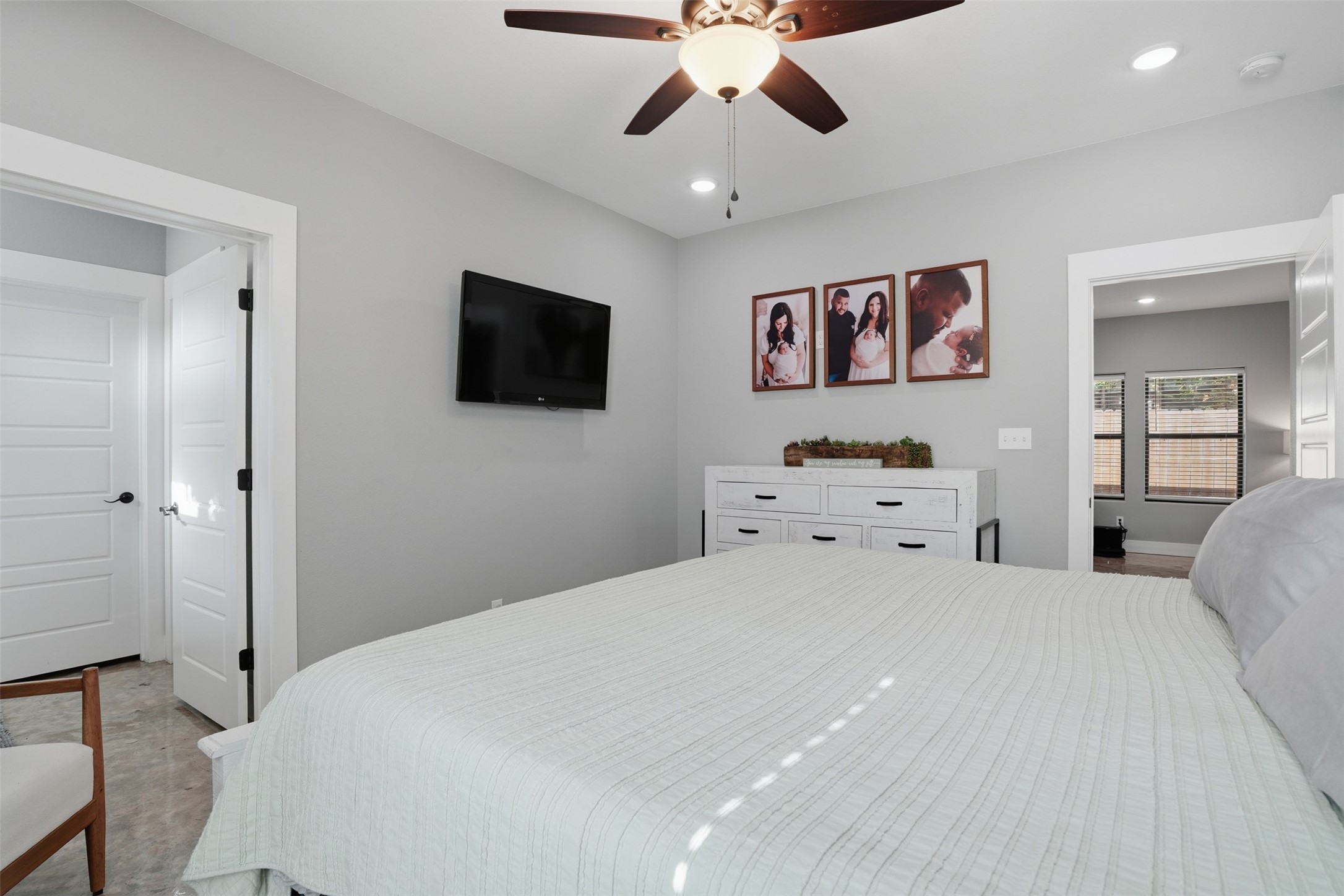 512 W Locust Street Whitewright TX 75491