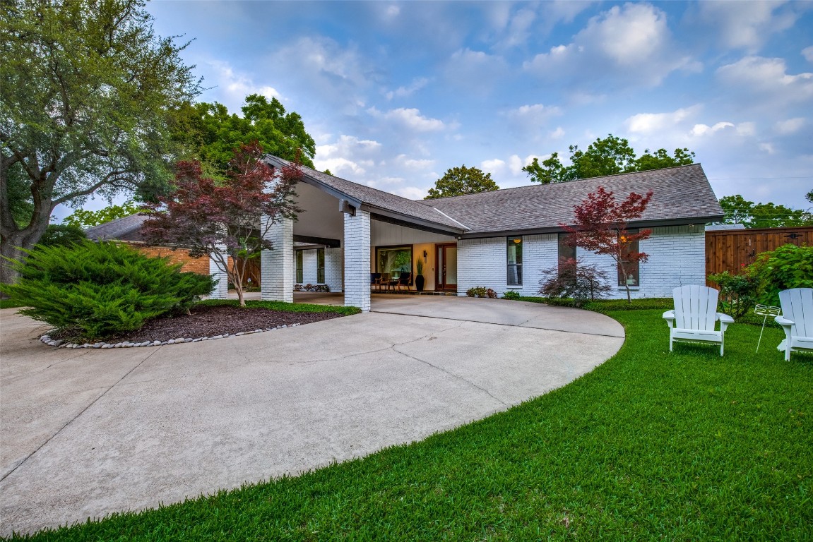 6918 Truxton Drive Dallas TX 75231