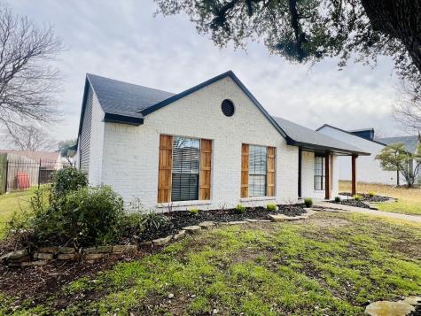 1608 Hutchinson Street Mesquite TX 75150