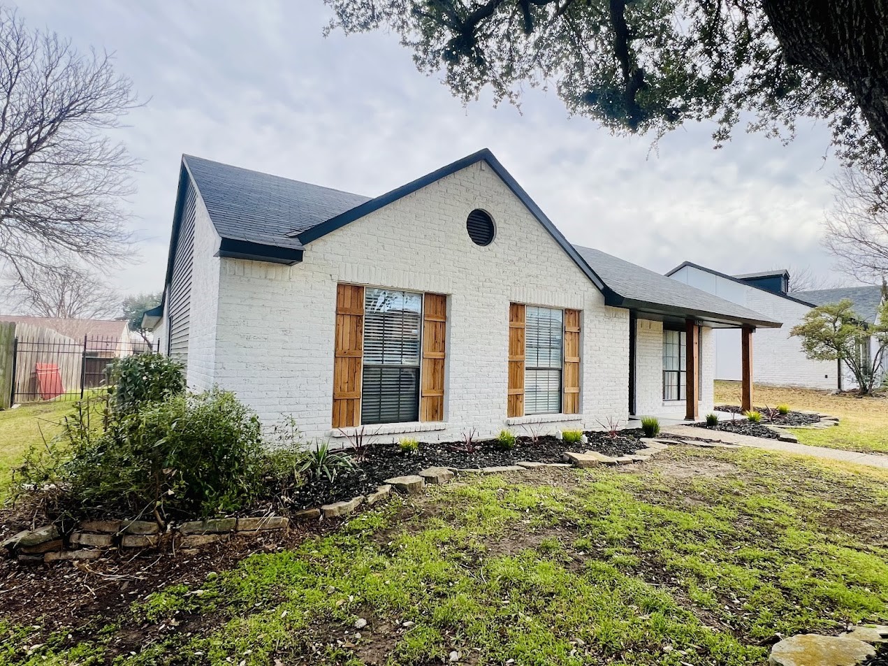 1608 Hutchinson Street Mesquite TX 75150