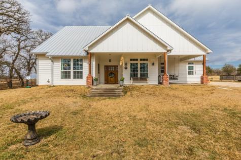 1304 W Denton Road Axtell TX 76624