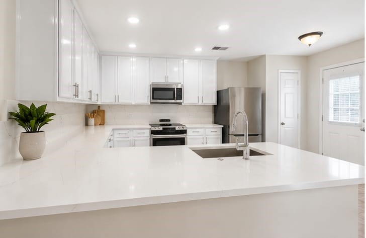 512 Darlene Trail Euless TX 76039