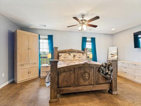 760 County Road 4380 Decatur TX 76234