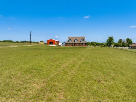 760 County Road 4380 Decatur TX 76234