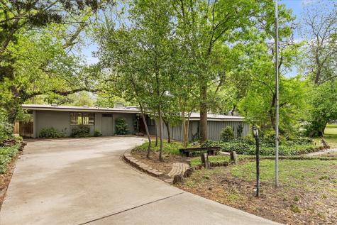 2822 S Glenbrook Drive Garland TX 75041