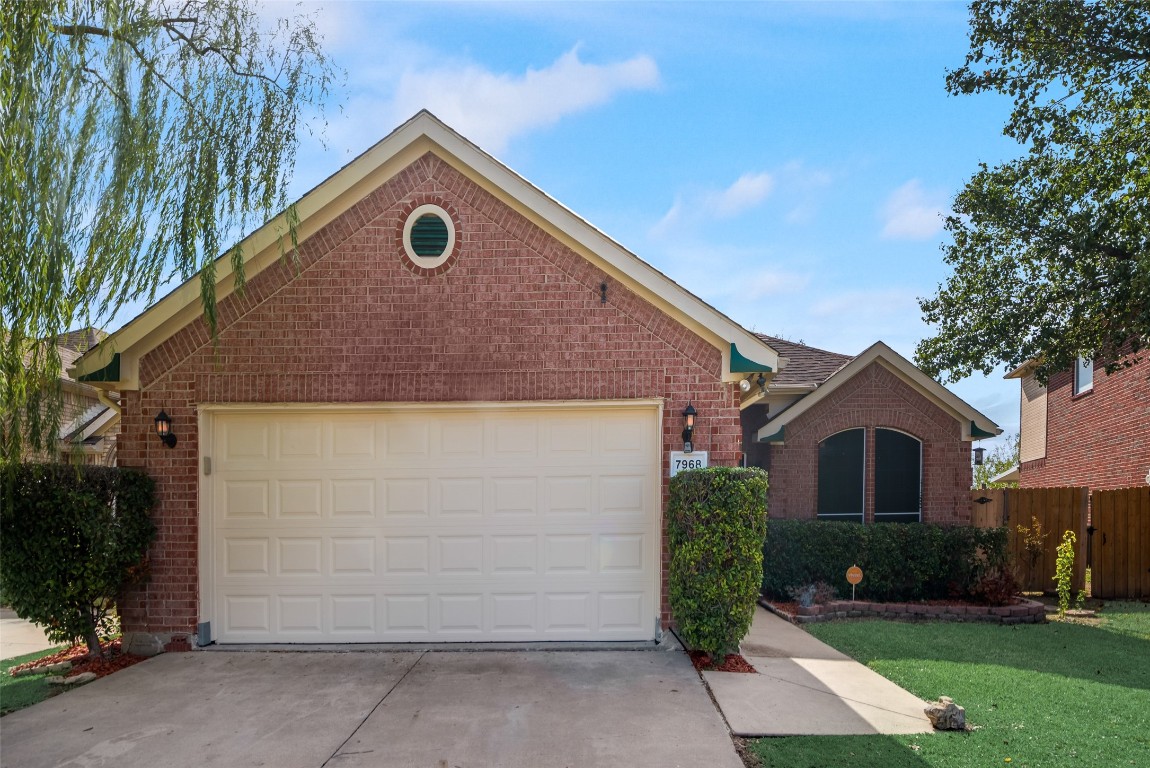 7968 Glenway Drive Dallas TX 75249