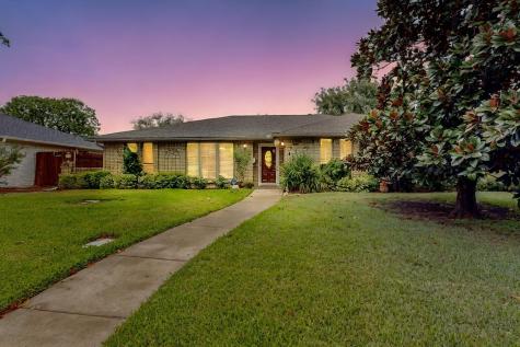 7447 La Bolsa Drive Dallas TX 75248