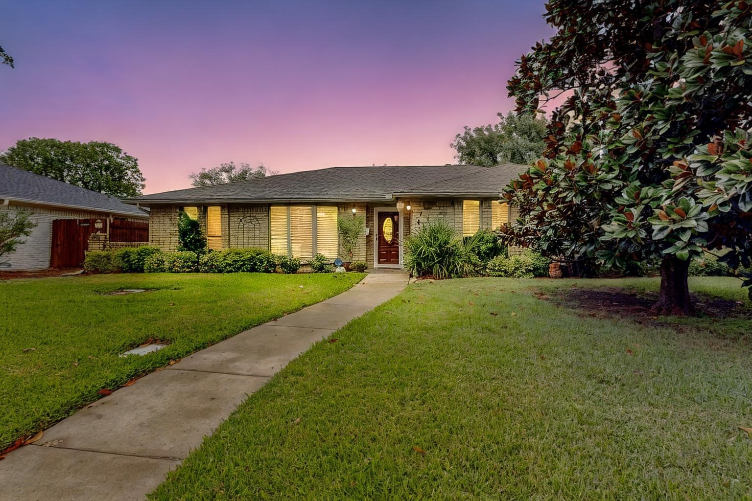 7447 La Bolsa Drive Dallas TX 75248