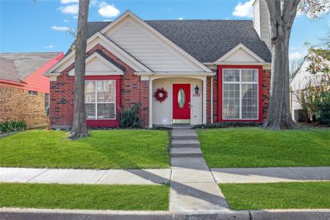 1527 Chapman Street Cedar Hill TX 75104