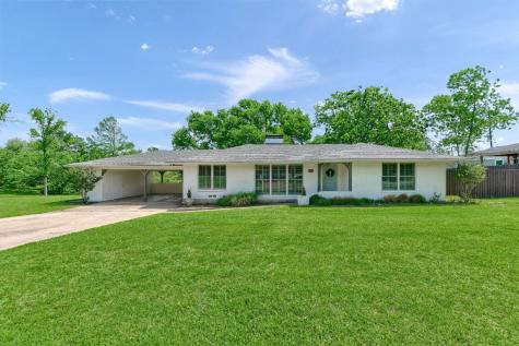 1011 Crestview Drive Sherman TX 75092