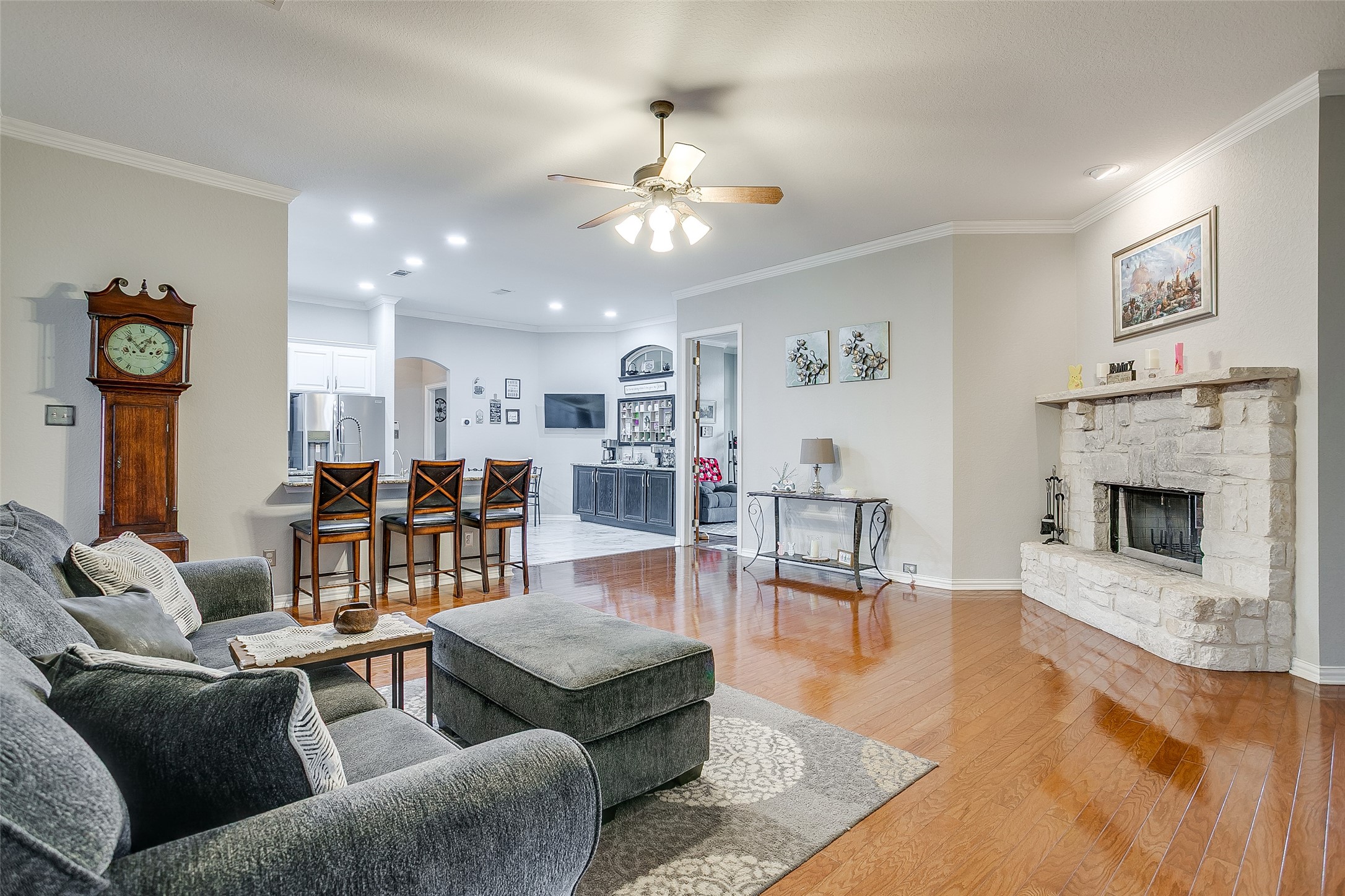 6931 La Cantera Drive Fort Worth TX 76108