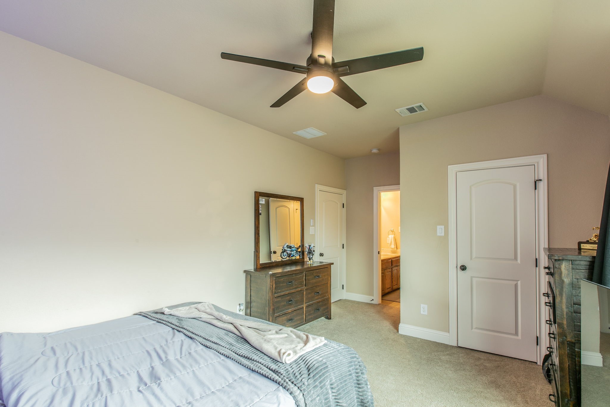 9705 Bowman Drive Fort Worth TX 76244