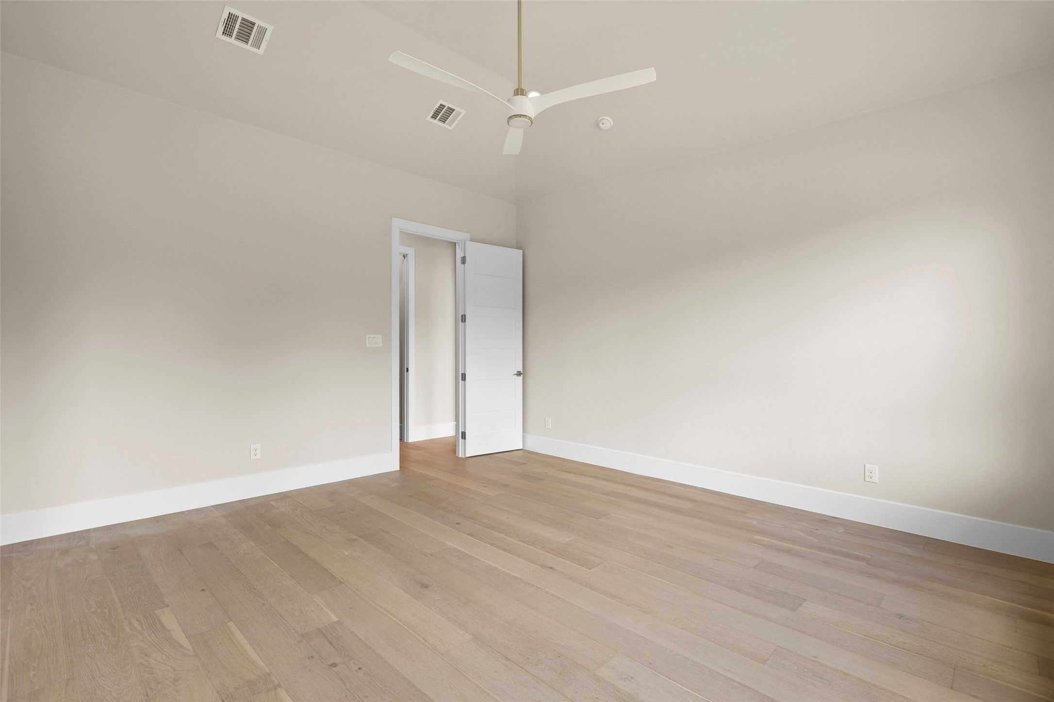 2300 Candlestick Drive Granbury TX 76049