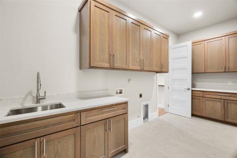 2300 Candlestick Drive Granbury TX 76049