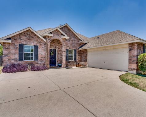 109 Hickory Creek Drive Red Oak TX 75154