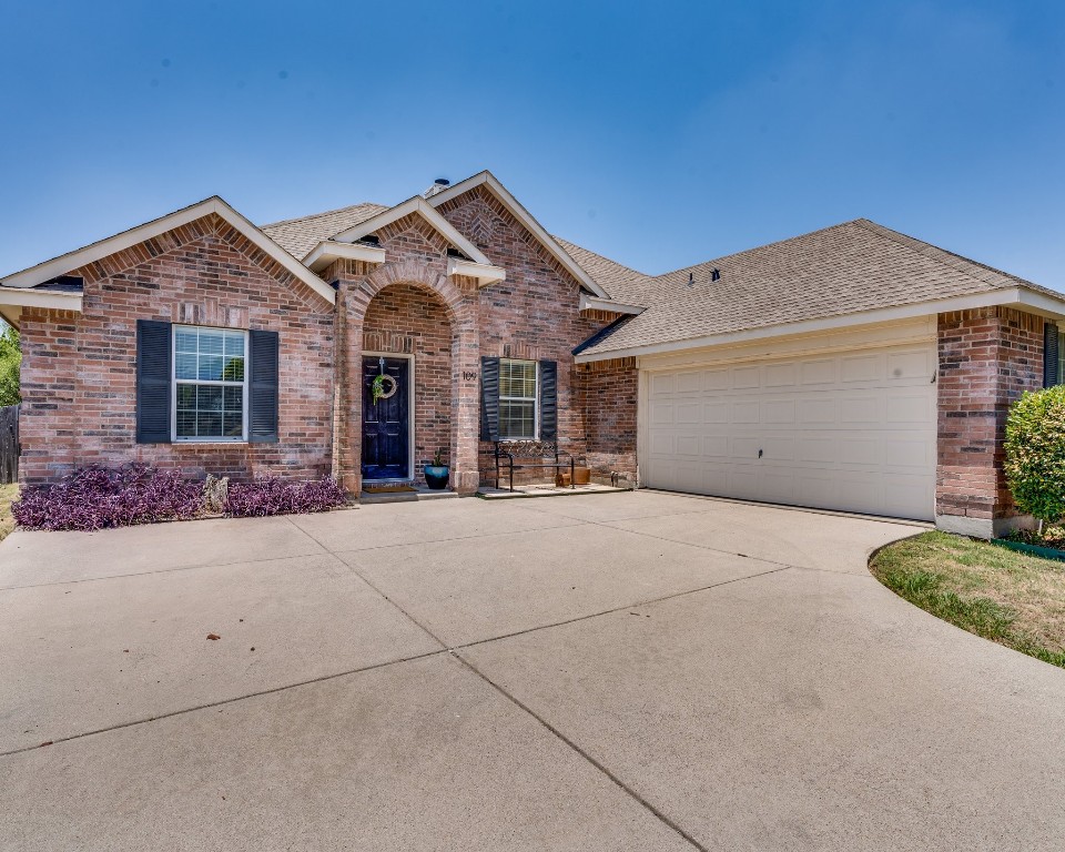 109 Hickory Creek Drive Red Oak TX 75154