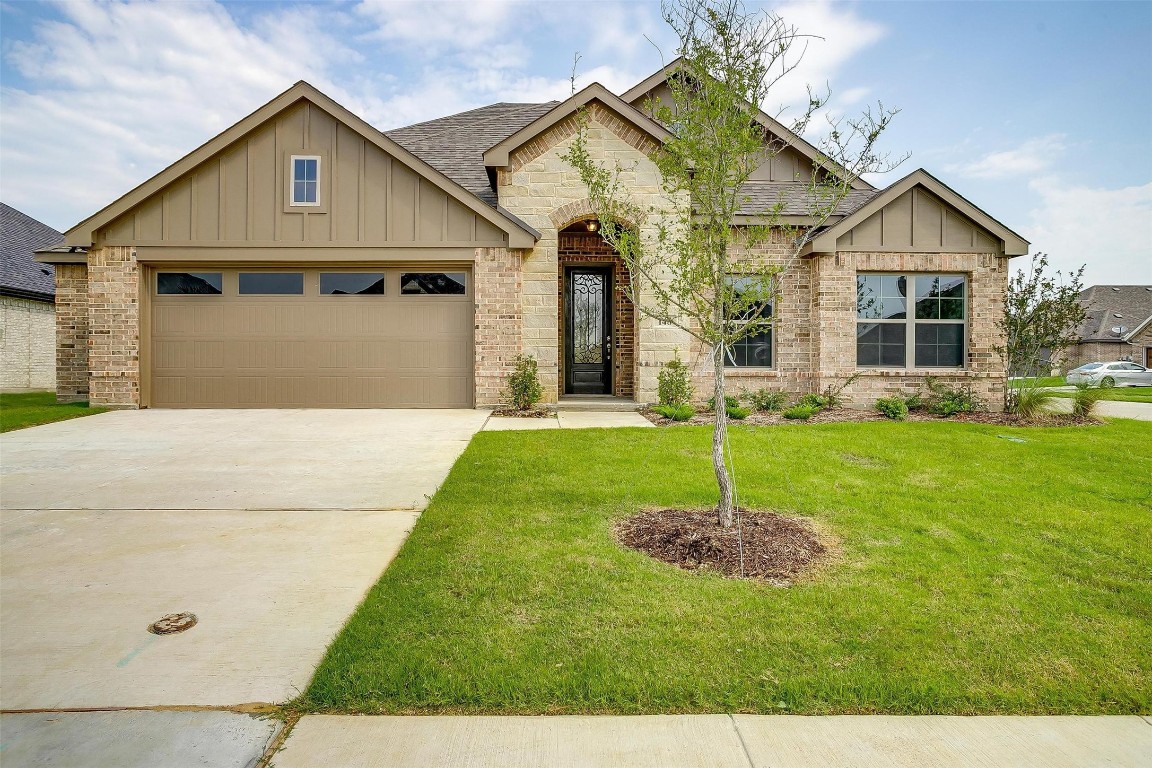 148 Half Moon Drive Waxahachie TX 75165