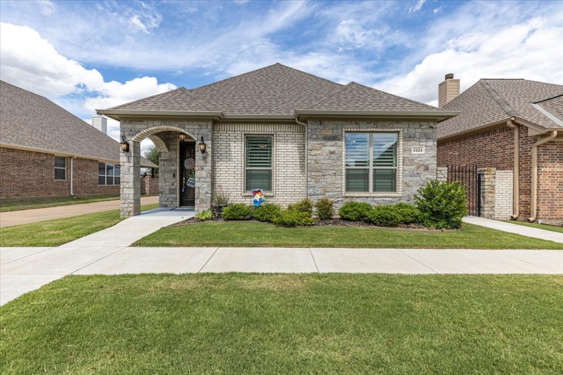 3424 Fountain Way Granbury TX 76049