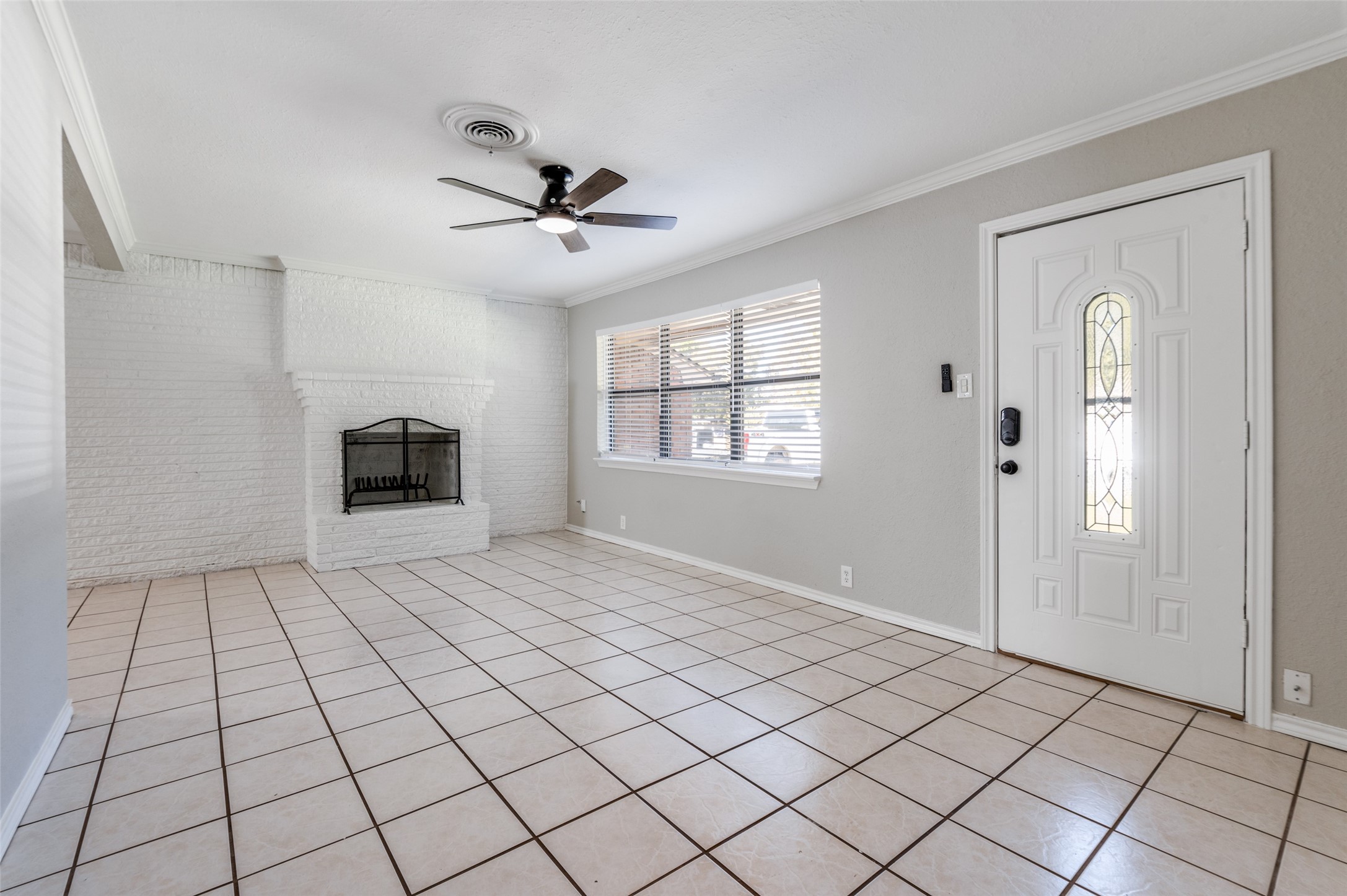 2952 Lavita Lane Farmers Branch TX 75234