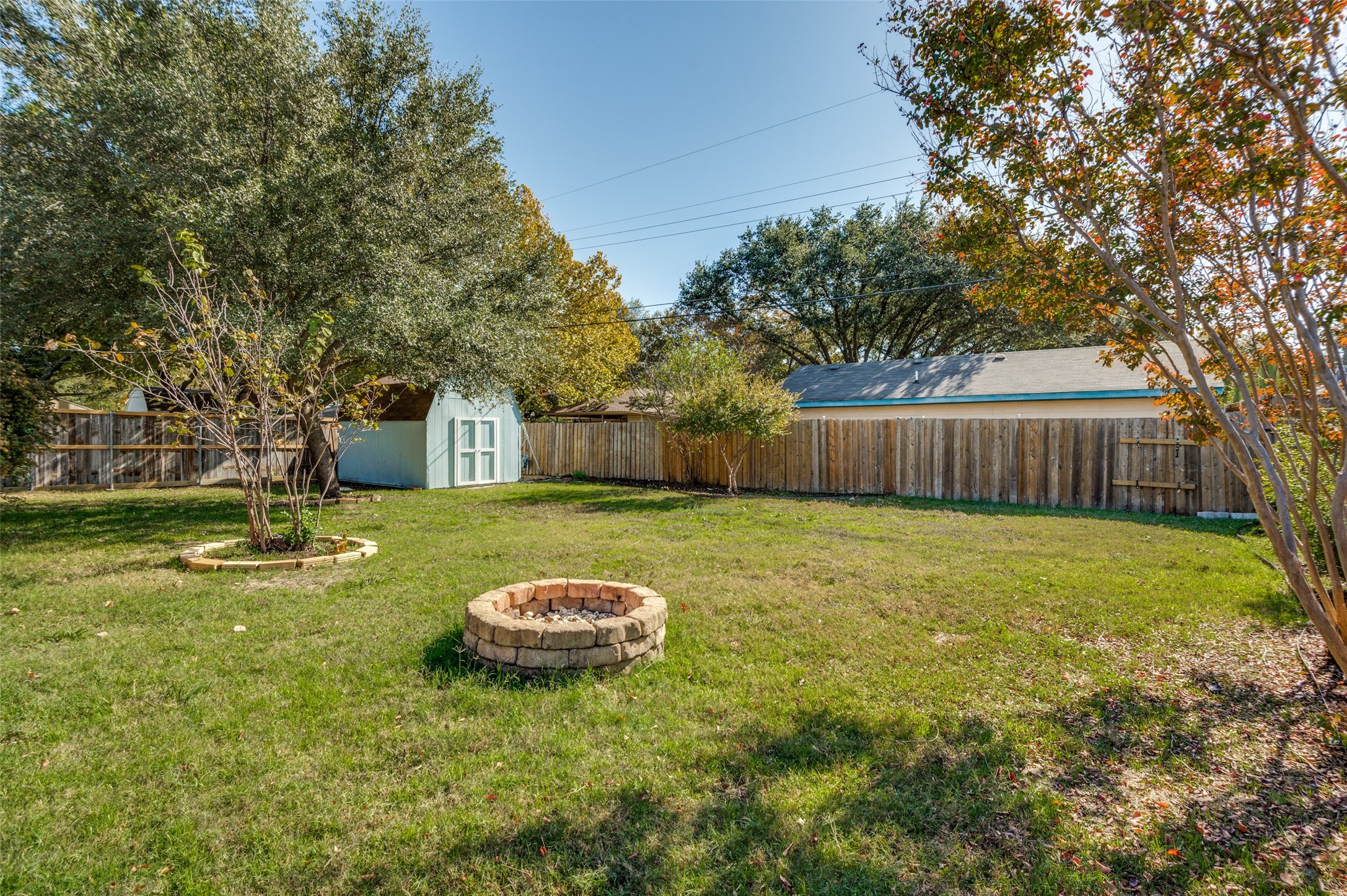 2952 Lavita Lane Farmers Branch TX 75234