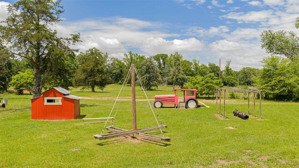 1936 B Silver Maple Road Big Sandy TX 75755