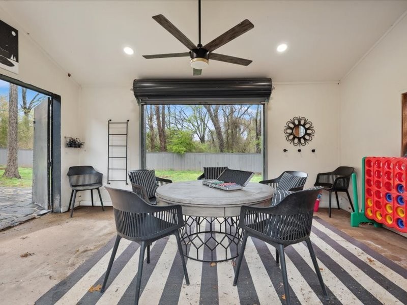 223 Oklahoma Avenue Pottsboro TX 75076
