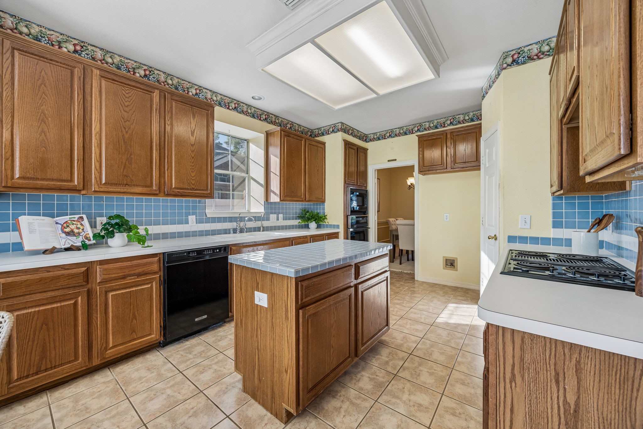 2225 Grinelle Drive Plano TX 75025