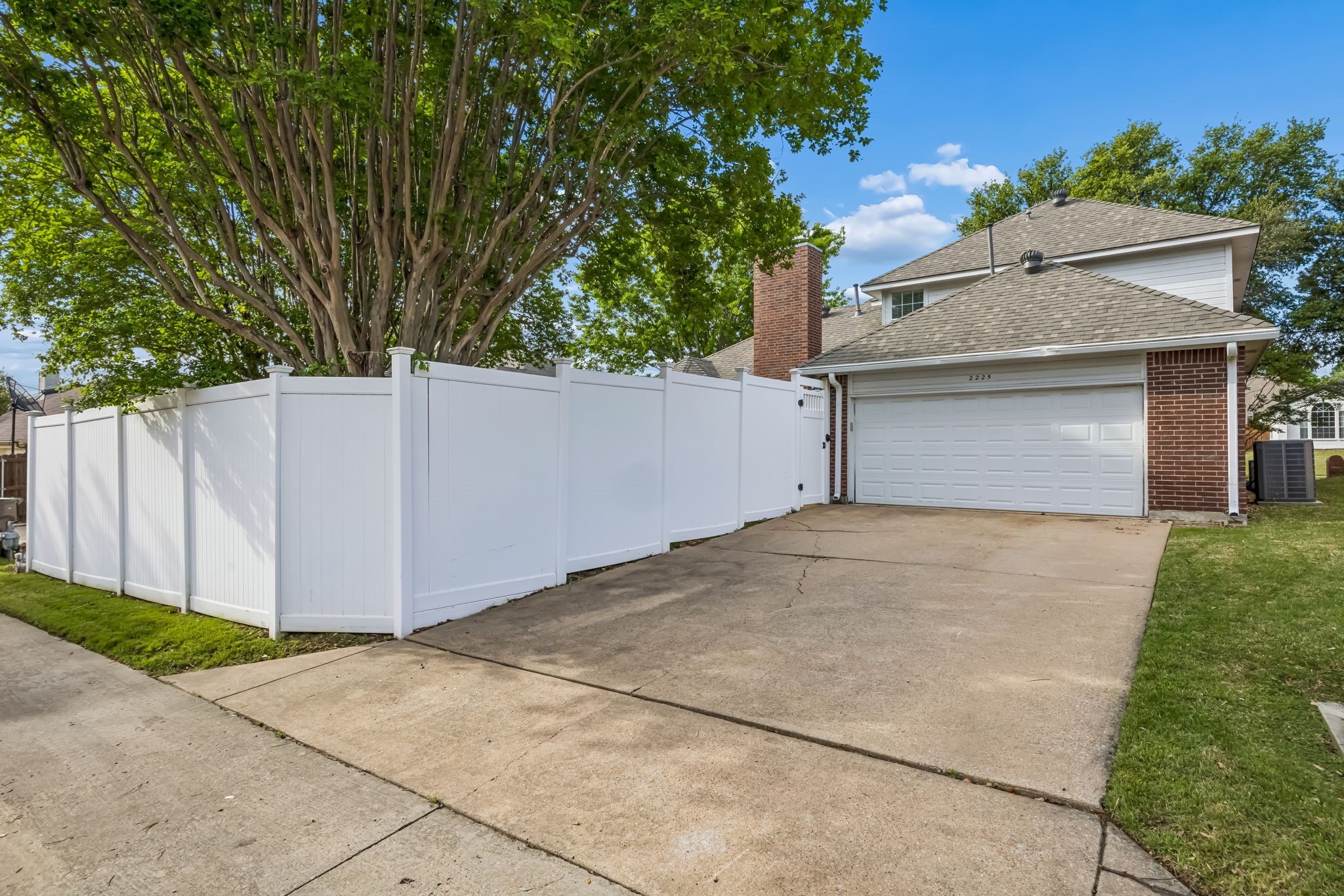 2225 Grinelle Drive Plano TX 75025