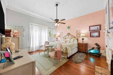 604 W Jefferson Street Waxahachie TX 75165