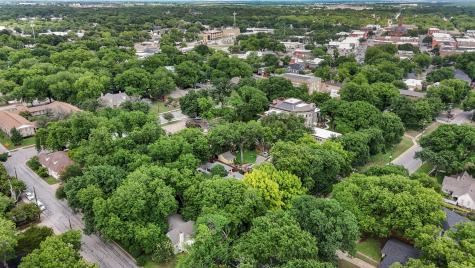 604 W Jefferson Street Waxahachie TX 75165