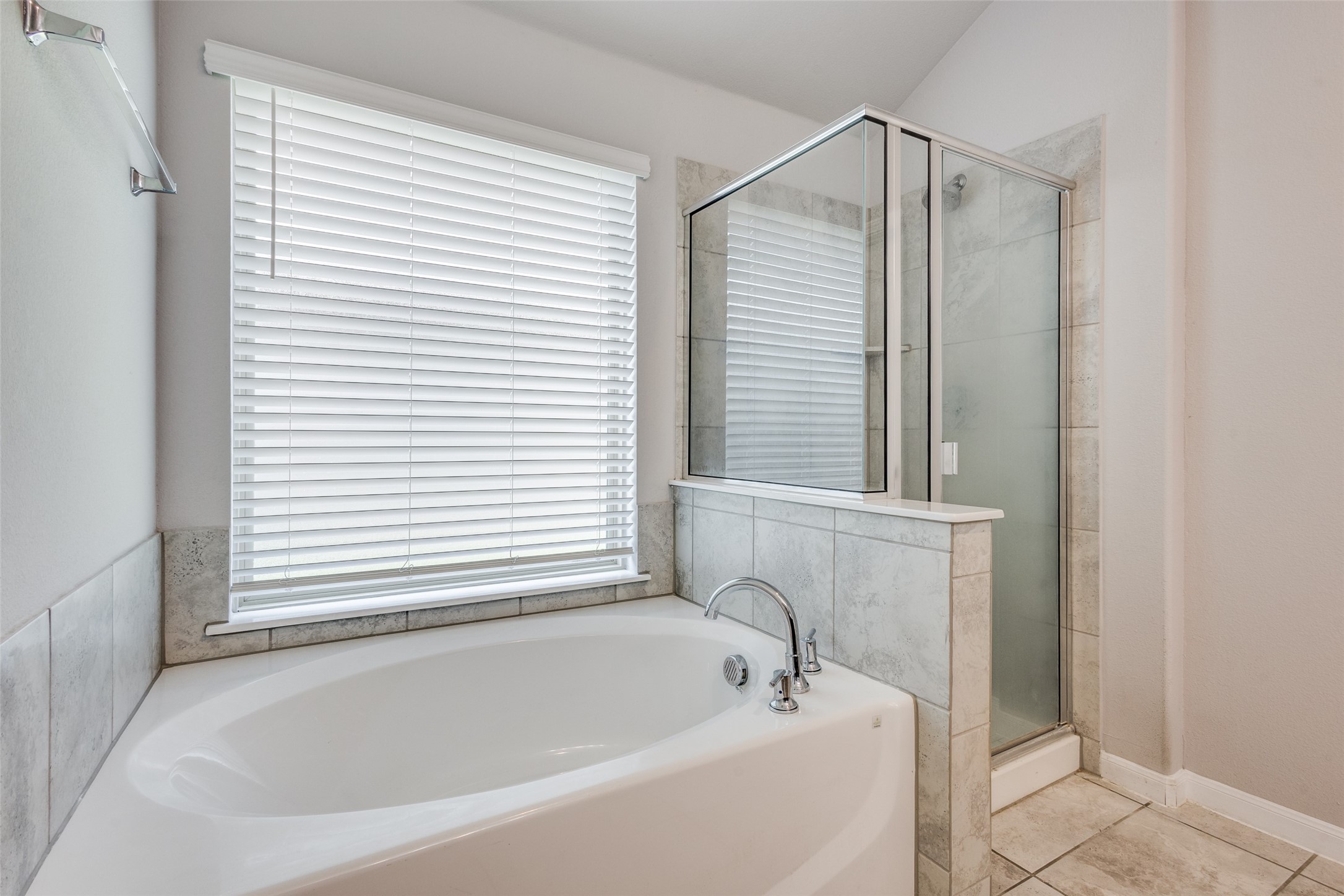 1404 Rosebush Road Aubrey TX 76227