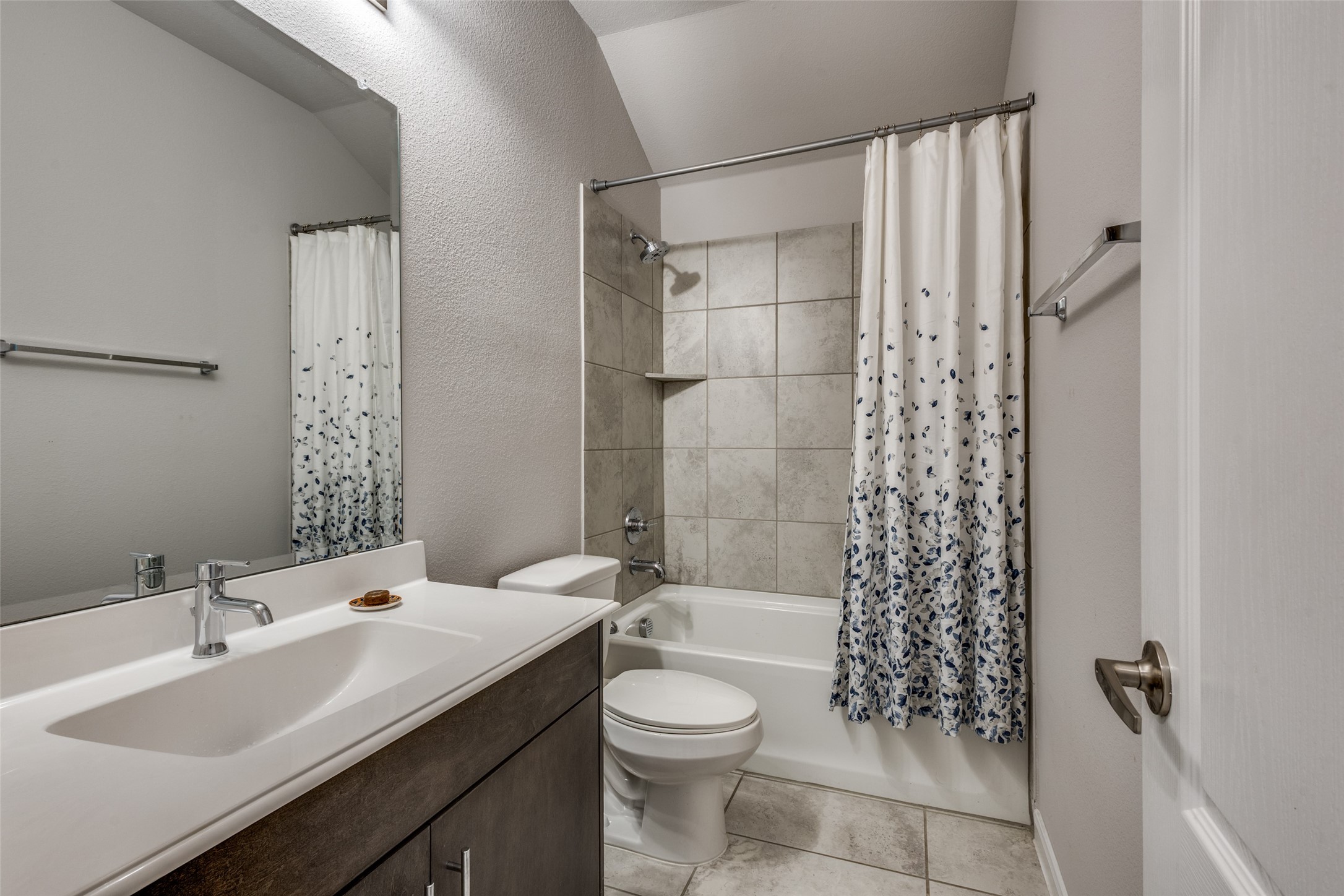 1404 Rosebush Road Aubrey TX 76227