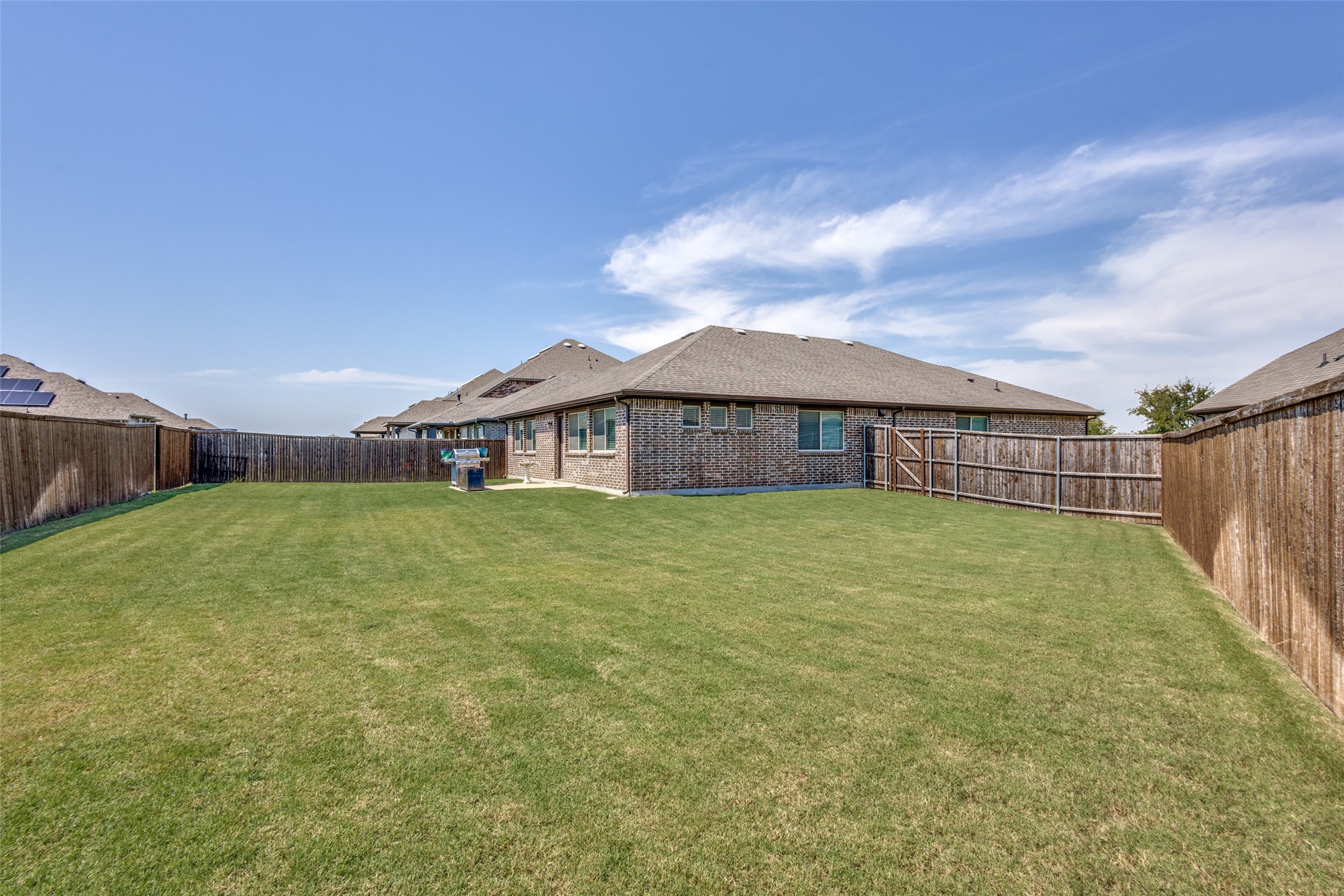 1404 Rosebush Road Aubrey TX 76227