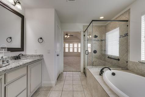 513 Harvest Trail Midlothian TX 76065