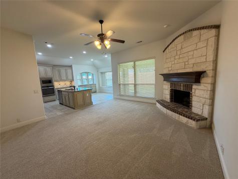 513 Harvest Trail Midlothian TX 76065