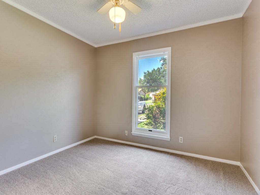 1216 Manning Street Benbrook TX 76126