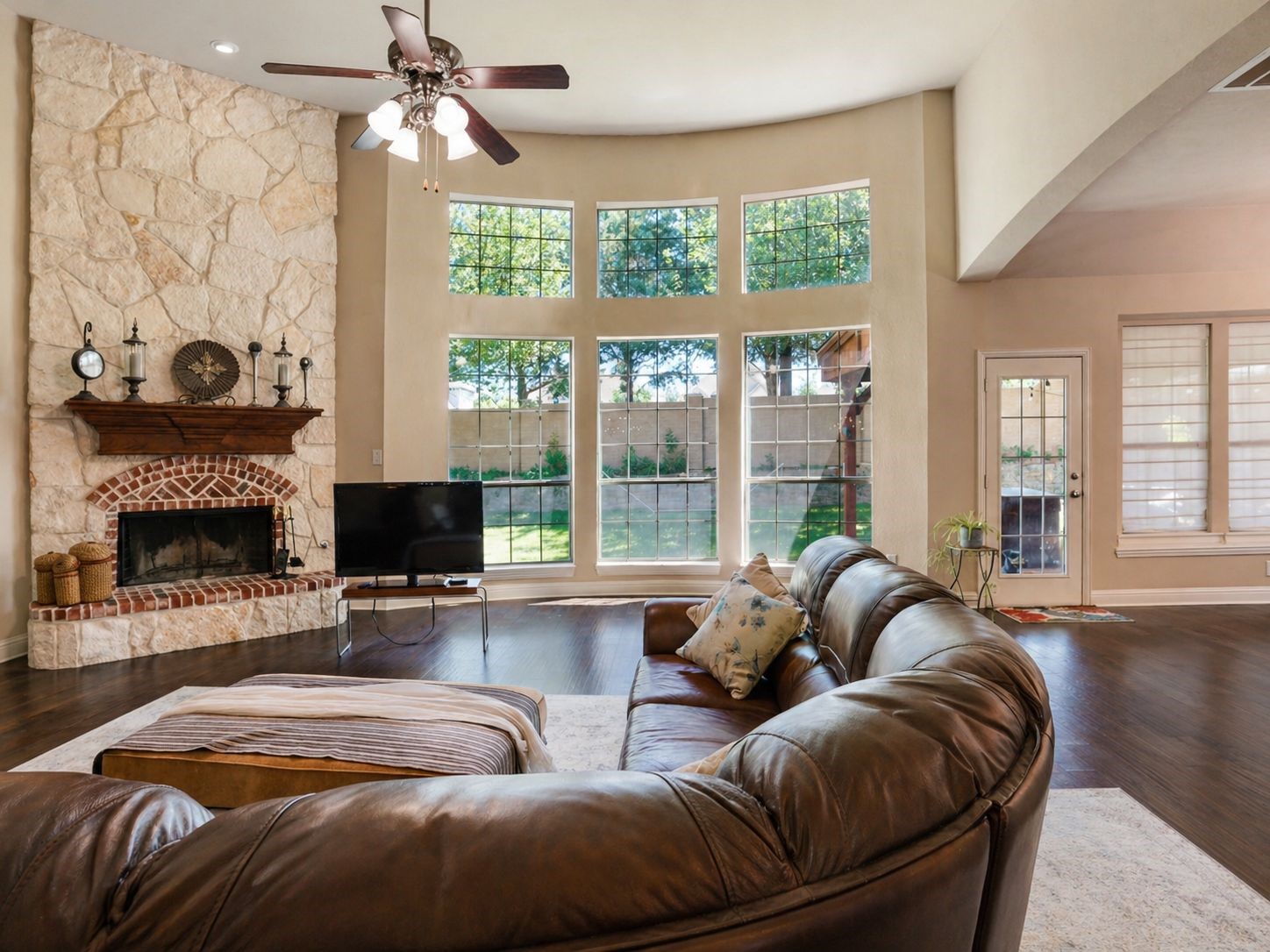 7612 Cindy Lane Sachse TX 75048