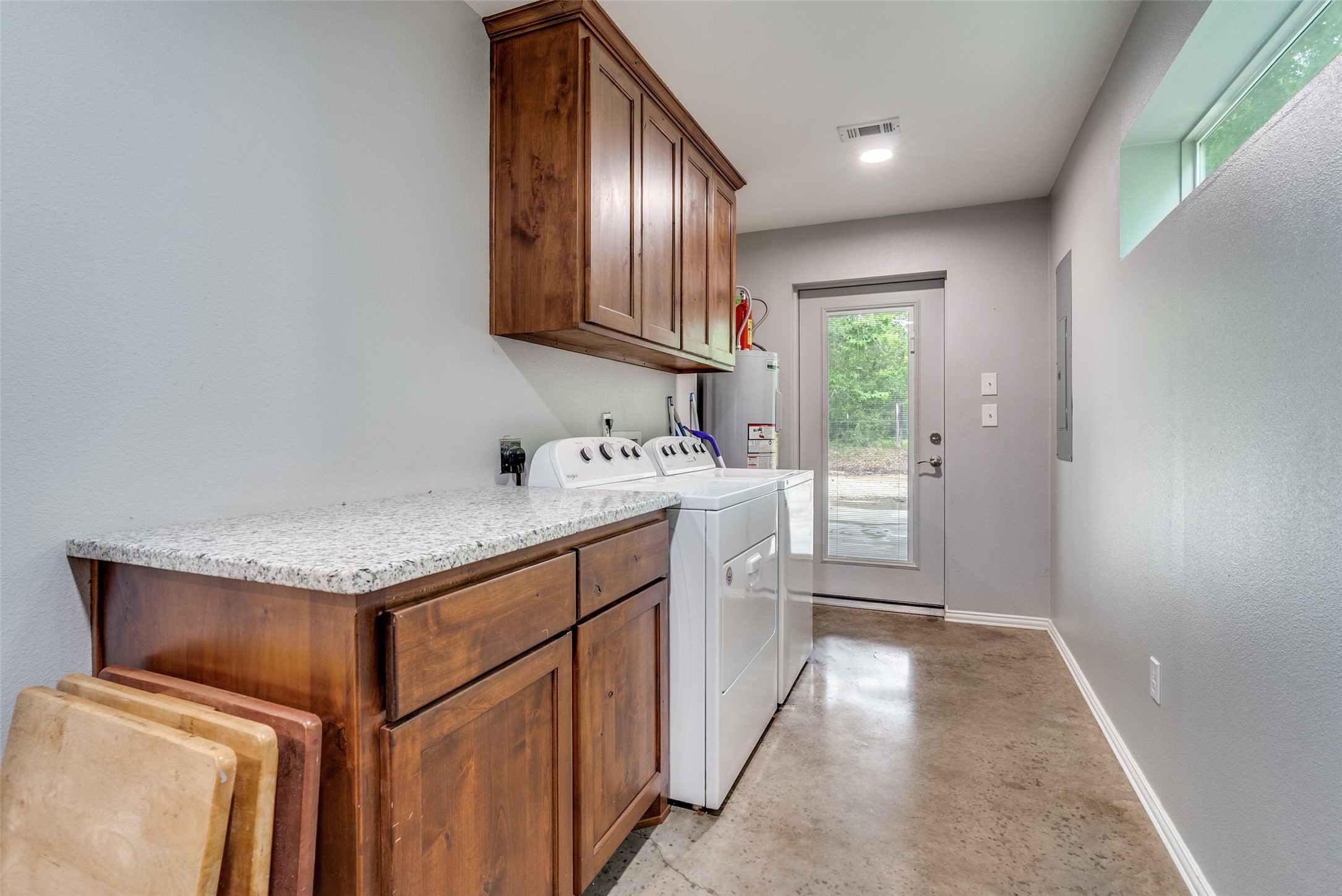 5115 County Road 423 Grandview TX 76050